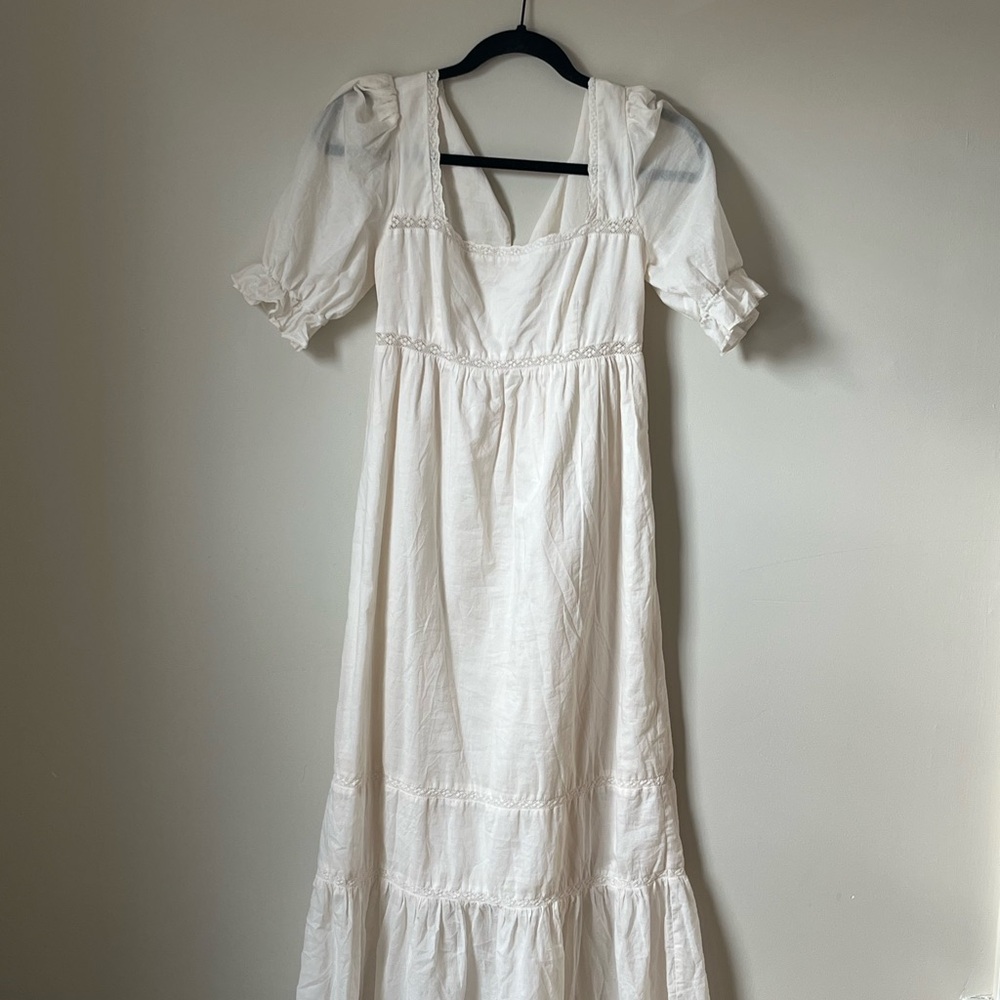 Beautiful reformation bekkah dress